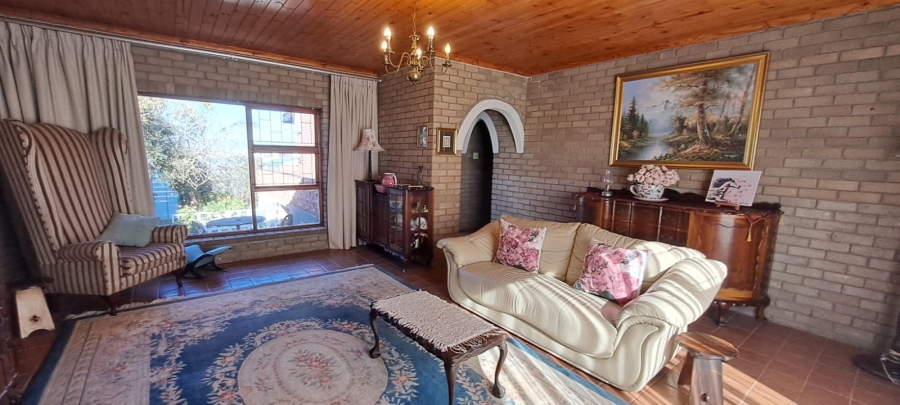 5 Bedroom Property for Sale in Britannia Bay Western Cape